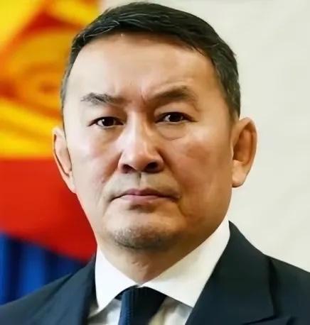 "如果中国不开放领空，我们就请美军驻军。"蒙古一些网友这话一出，真让人哭笑不