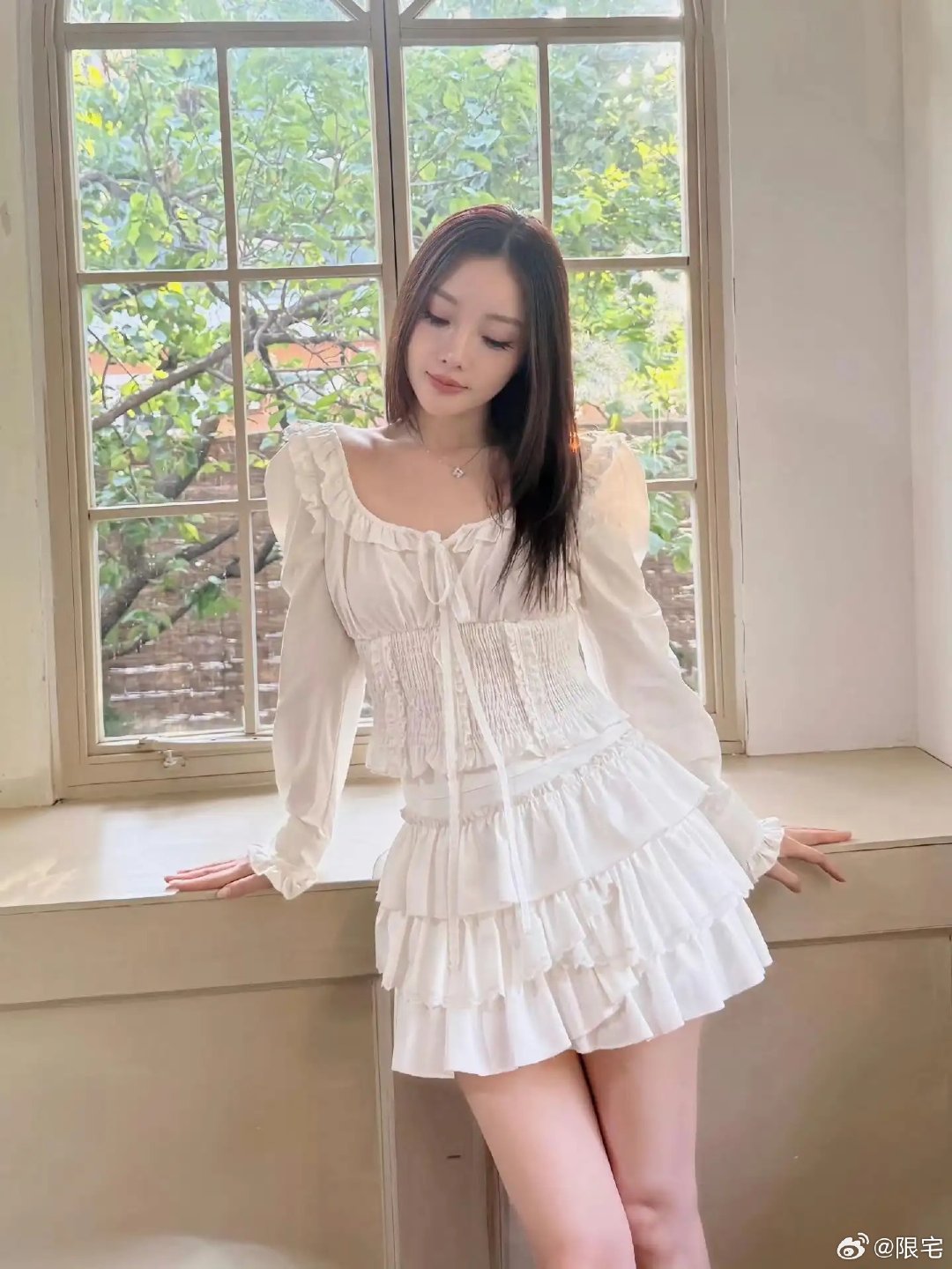 李小璐嫂子的小白袜​