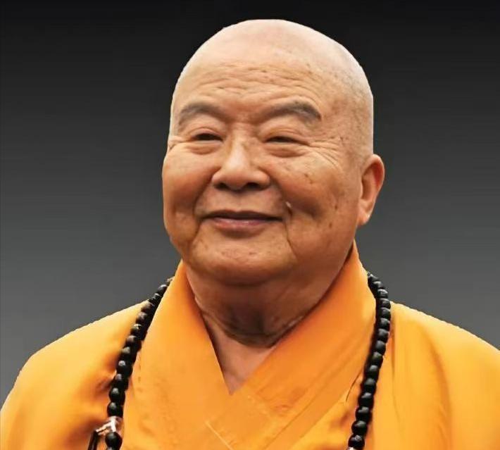 释永信，彻底被碾压！中饱私囊？还是光大佛业？比一比就知道了。释永信：出手就