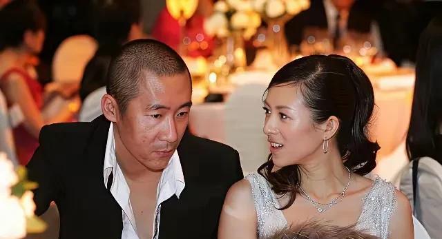 怪不得张柏芝和章子怡性格都很好，原来她们的生活都有一个很重要的男人，那就是自己的