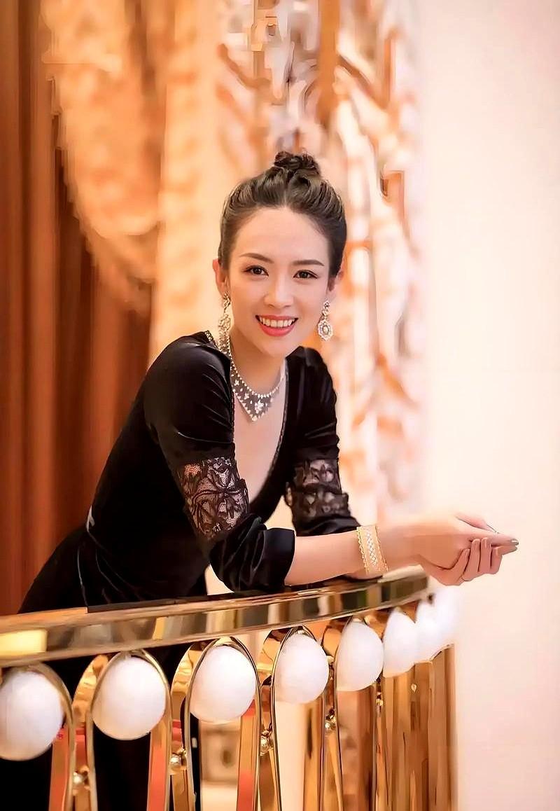 8年婚姻，终究还是散了啊……昨天官宣了，章子怡和汪峰，各自发了声明，一别两宽