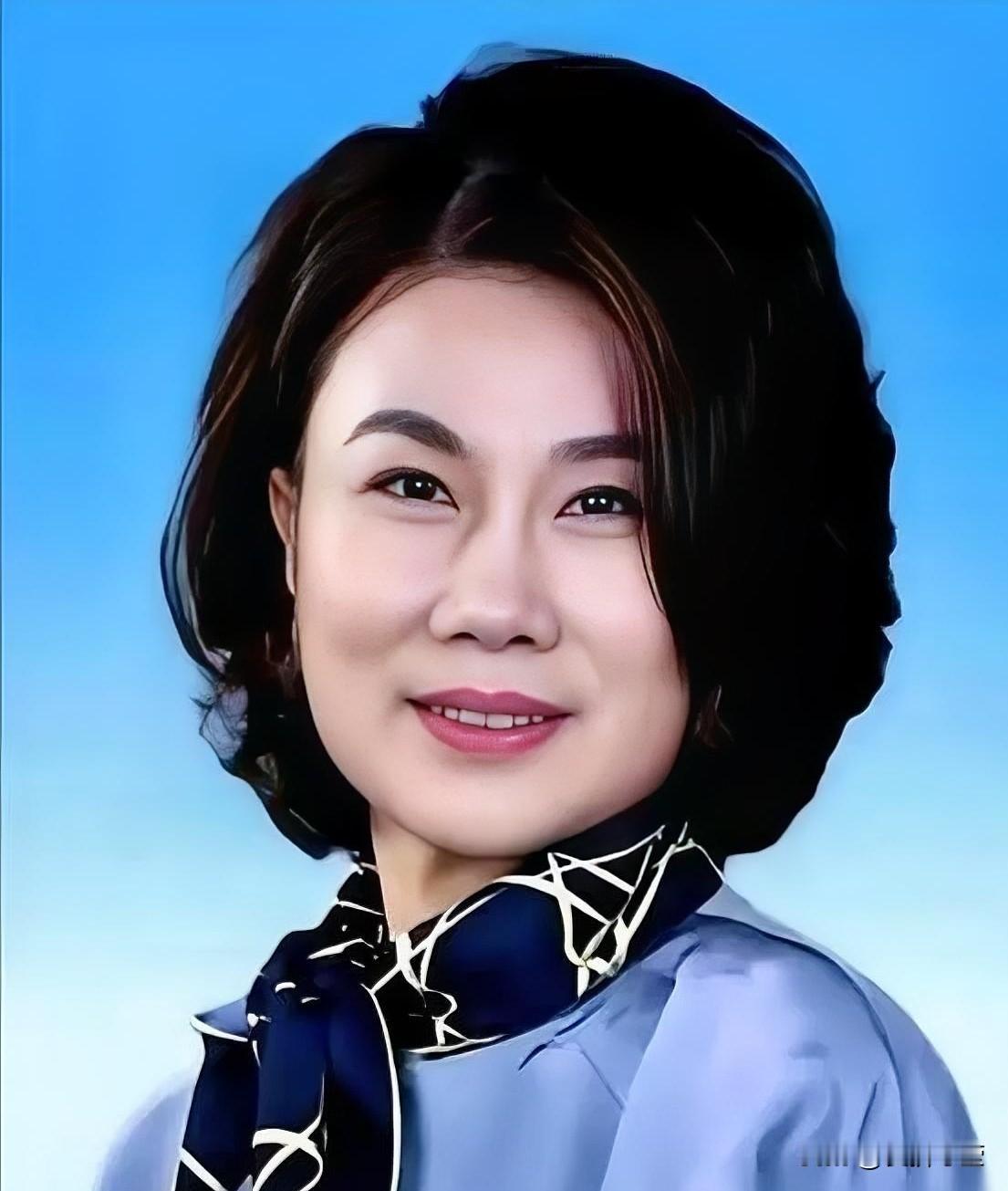 记录我的2026有人问董明珠，丈夫离世近三十年为何不再找人搭伙过日子，本以为会是