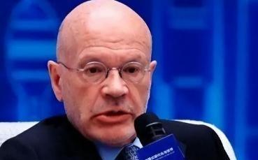 英国专家说了一句大实话，他表示中国现在遭受西方国家的敌对跟歧视行为不是中国得罪了