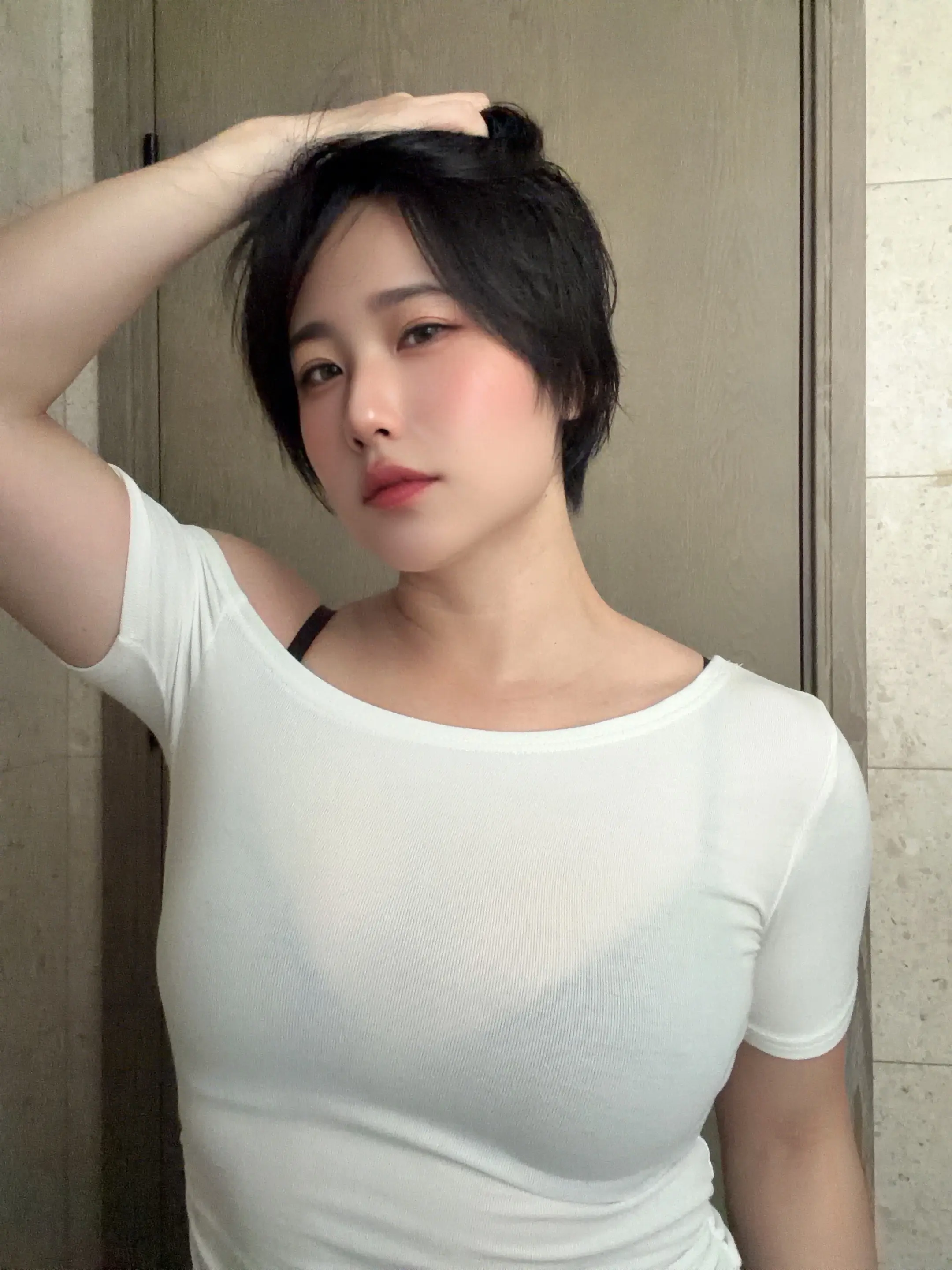 感觉至上。