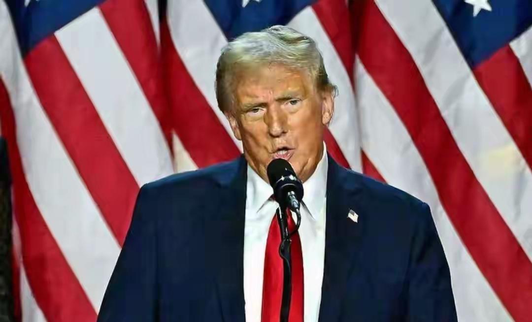 特朗普搅局，南非拒不交权；中国通告20方势力，联合宣言反转这段时间国际舞台