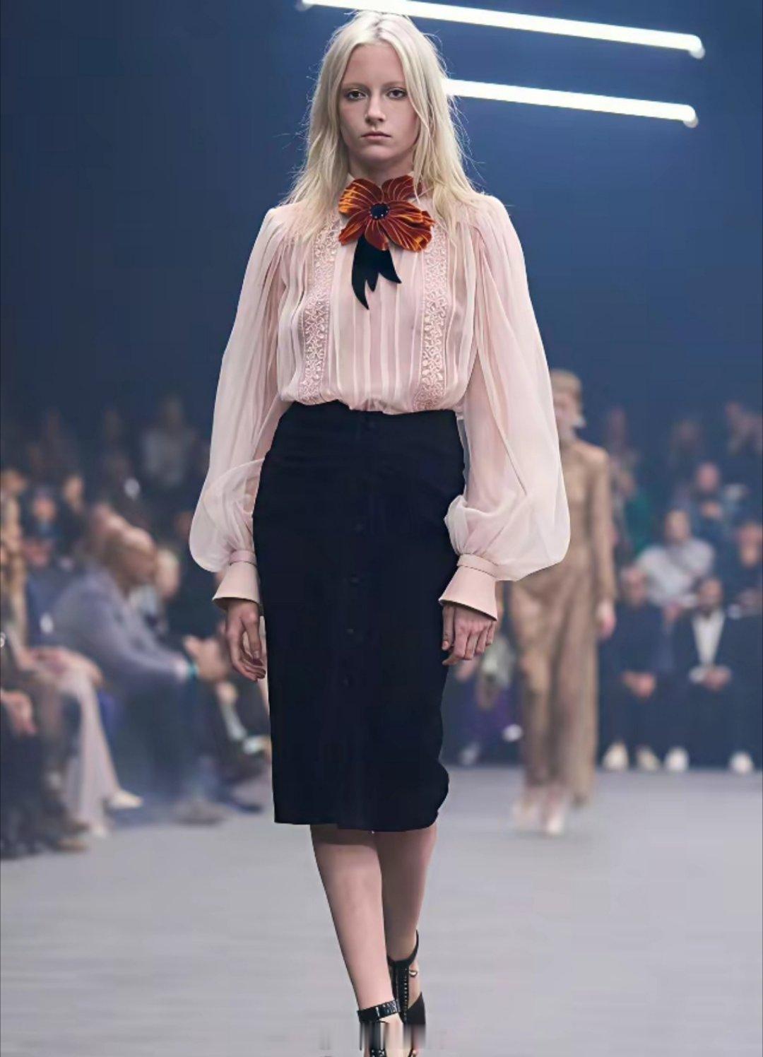 搞不懂，孙俪有颜值、有身材，每次出来穿的衣服就是不适合她。