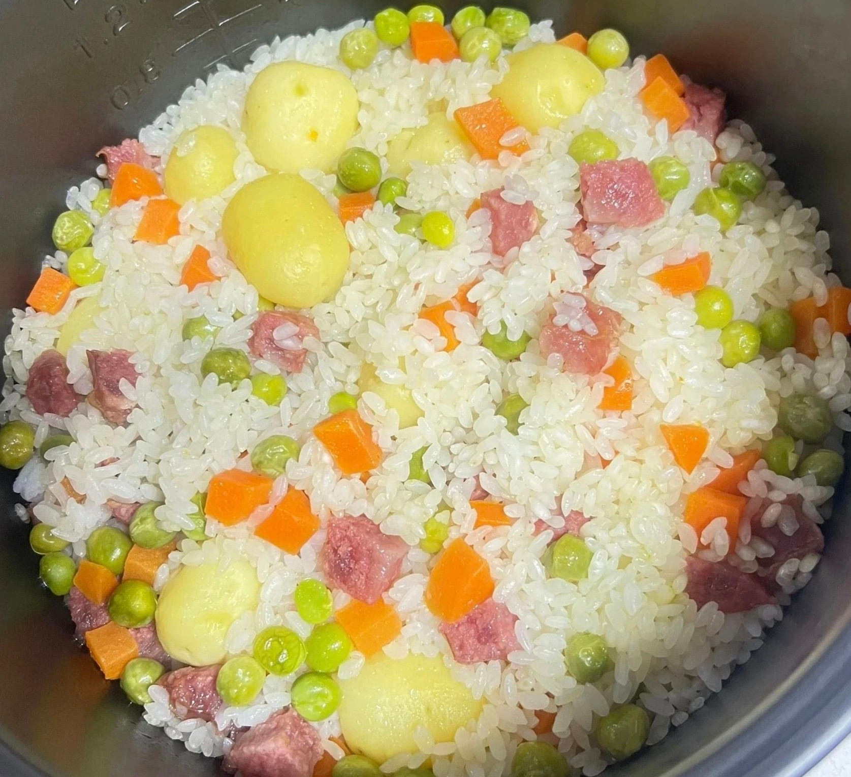 午餐，要吃好。有滋有味，有型也有色。午餐​​​