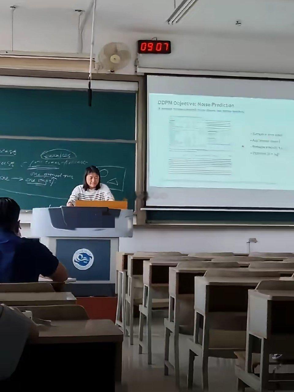 某大学里的国际留学生这样的留学生招进来干什么？