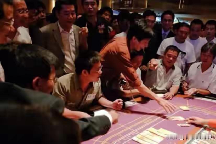 新疆男子揣着20万去澳门碰运气，头12天手气顺到离谱，轮盘、百家乐连开红，最后一