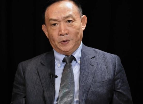 卢麒元：绝对不要走美国所设计的城镇化之路。务必要踏踏实实地走具有中国特色的社会主