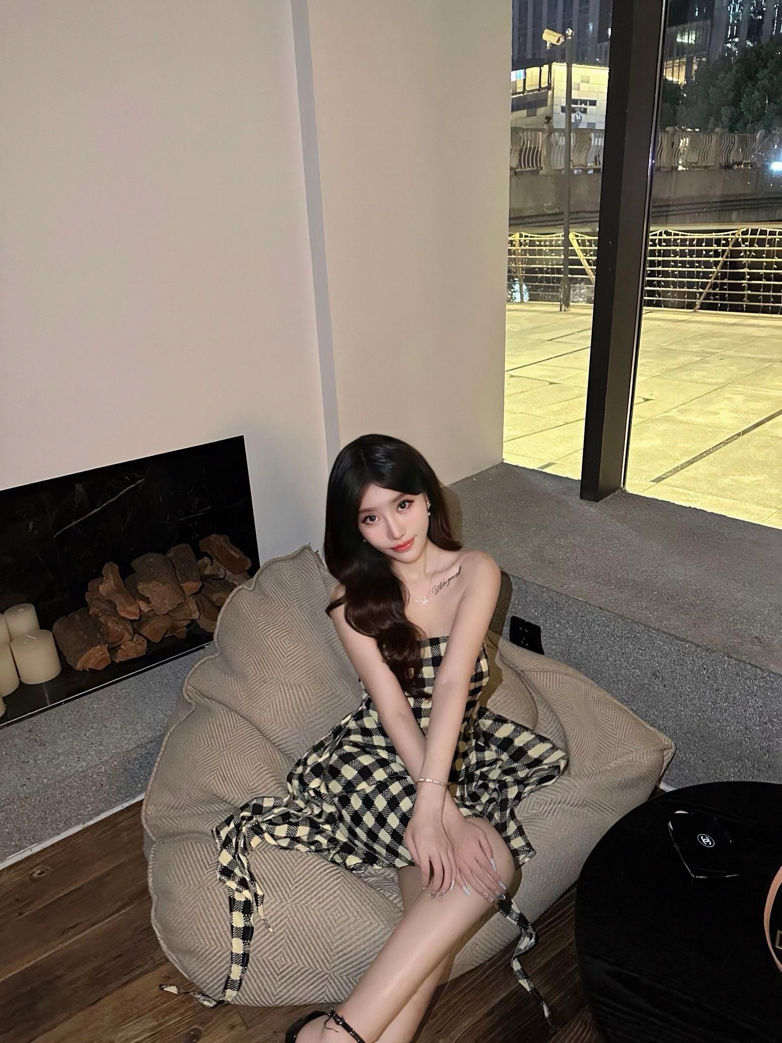 我无名分 我不多嗔 我与你难生恨