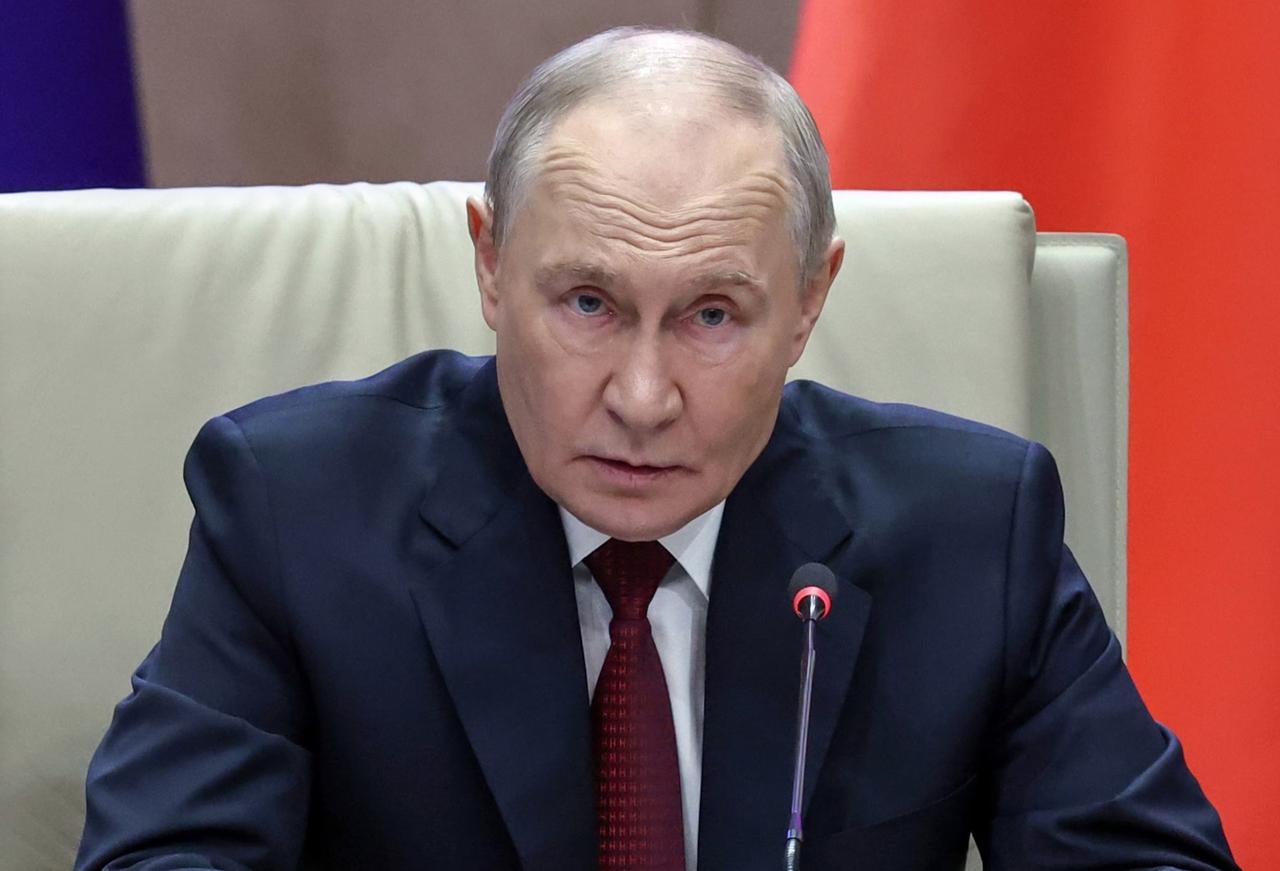 俄罗斯正在跟中国磋商，中方的态度，关系到俄乌冲突大结局？俄副外长近日表示，就结