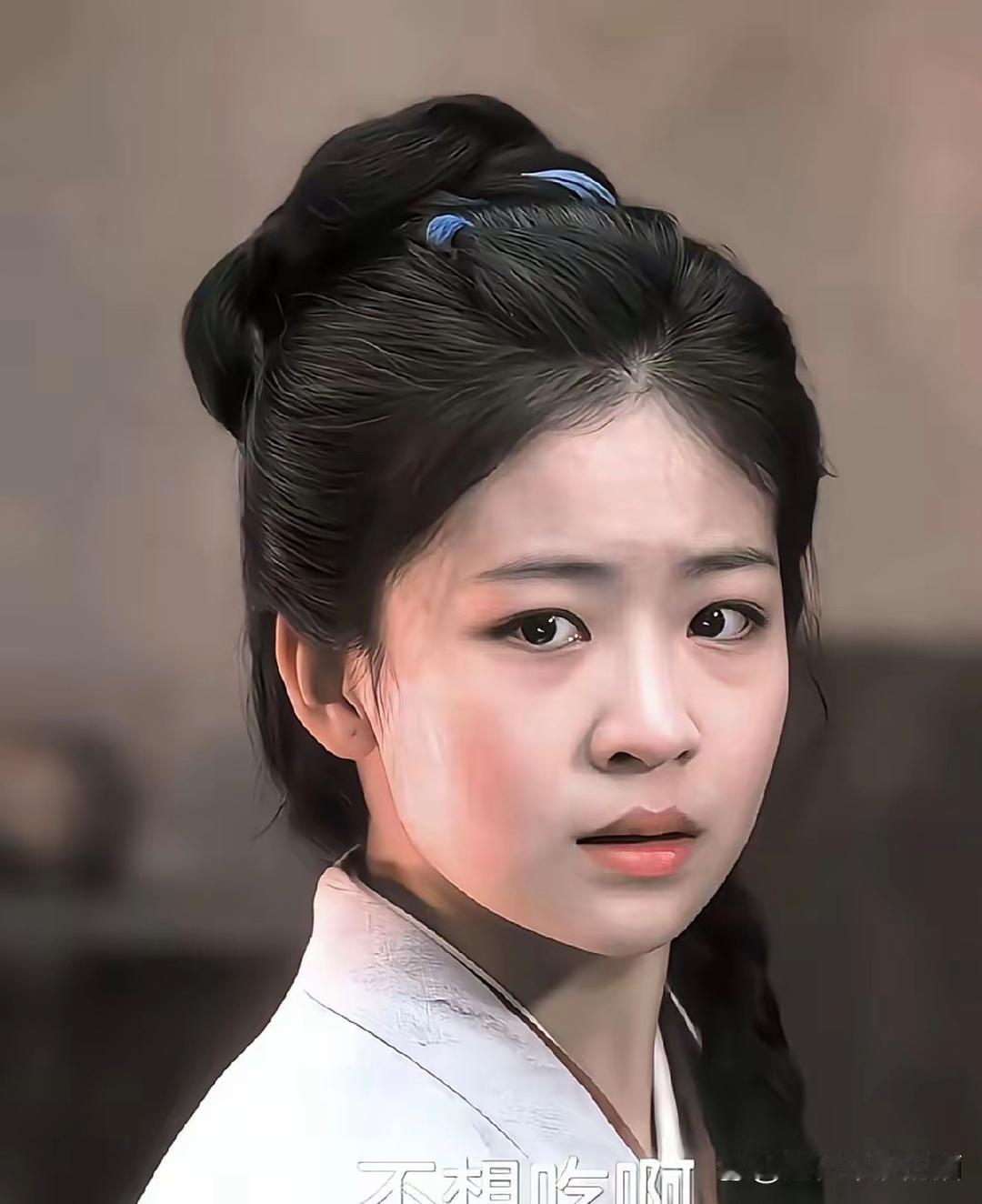 没有人跟我一样，一眼觉得这俩孩子太像了。《兰香如故》里的小沈嘉兰，都说她气质正，