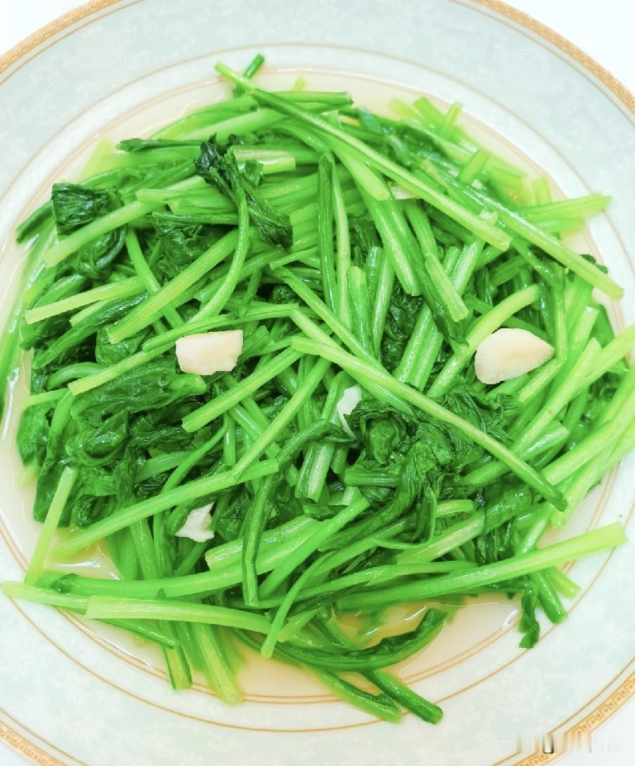 明日立秋！多吃这道时令嫩菜，清润解腻，全家老少都合适明日迎来立秋，夏秋交替
