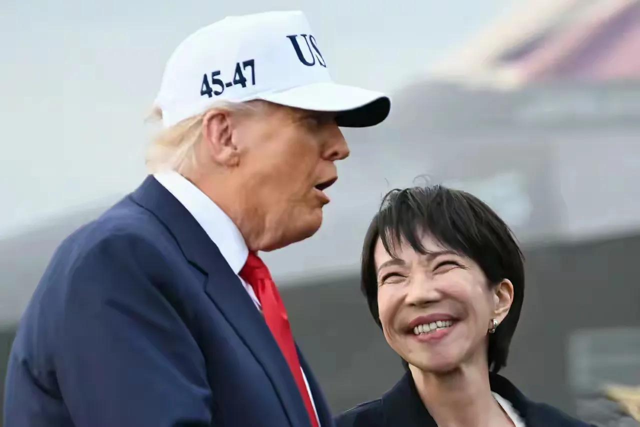 我也学学不懂就问：请问各位网友们，特郎普先生帽子上的45-47，这组数字是什么