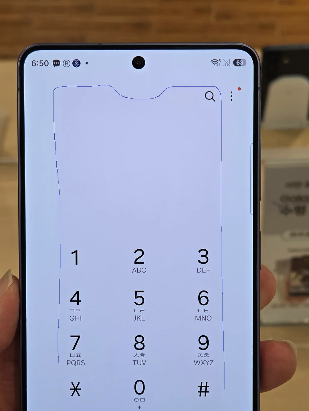 GalaxyS26Ultra屏幕局部发红问题已经确认不是硬件故障此前，不少