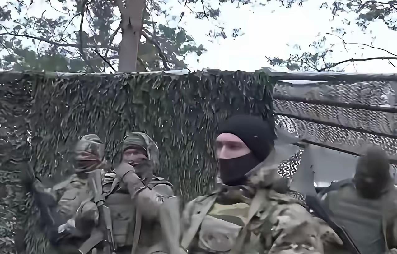 ​红军城的战斗进行的非常地惨烈，这时候大部分的红军城已经被俄军占领，占领的面积已