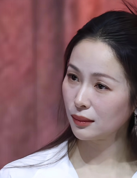 江一燕复出有市场，但很有限——大众流量难回顶，窄赛道能做稳