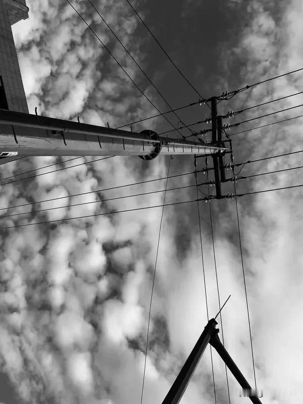 “别人怎么待你，是你的因果；你怎么待别人，是你的修行”，这话真太有道理了。曾经