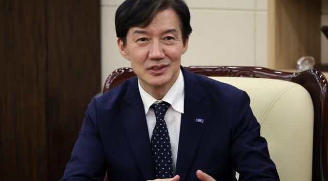 曹国：“首尔经济地位越高的青年，越倾向极右”最近，曾经发表“20、30岁
