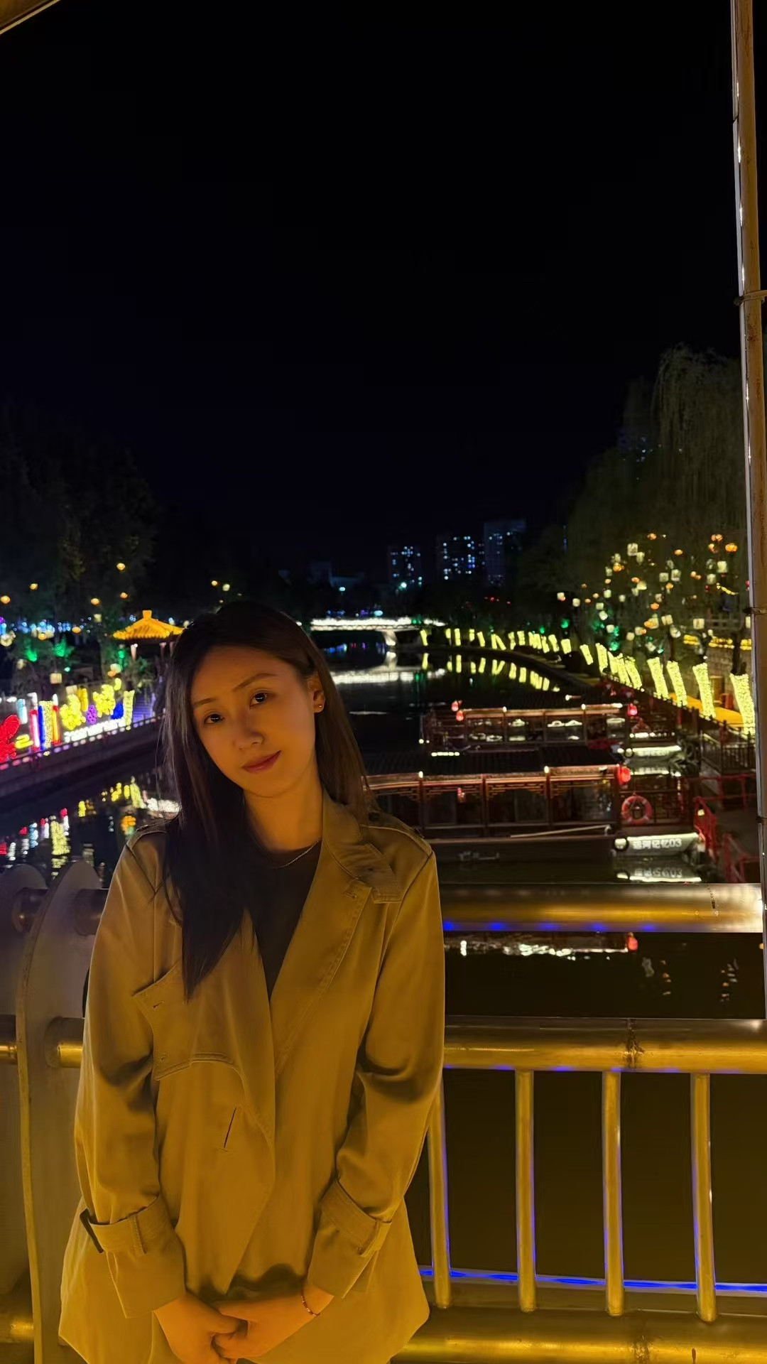 我没有特意想你，只是在熬夜顺便想你