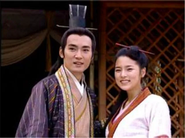 司马相如飞黄腾达之后，想娶一个年轻貌美的女子为妾，便给妻子卓文君写了封13个字的
