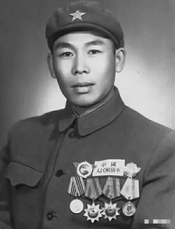 两位1988年中将徐春阳VS赵兴元两人同岁、均为八路军“红小鬼”