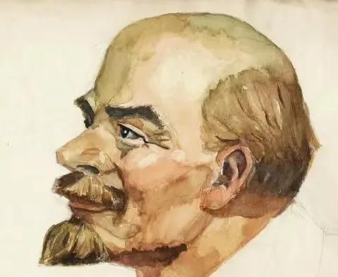 列宁虽说是前苏联的缔造者，但实际上并没有一滴俄罗斯血统，也没有一滴十五个加盟共和