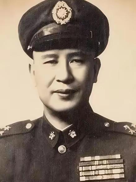 1966年，白崇禧以难以启齿的方式死在了家中，而负责照顾他的那位娇美女护士也无踪