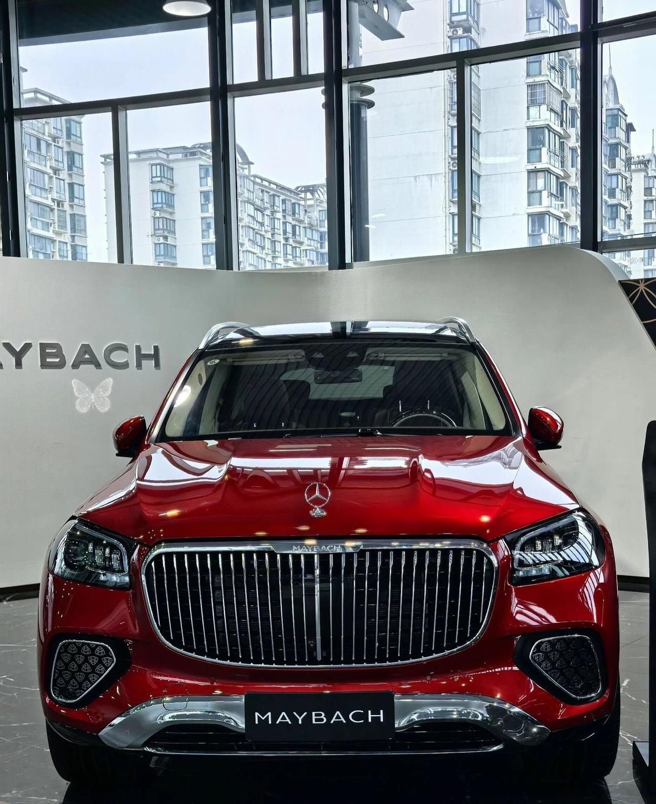 炸街预警！锆红迈巴赫GLS600太顶了谁懂啊家人们！这台锆石英红迈巴赫GLS60