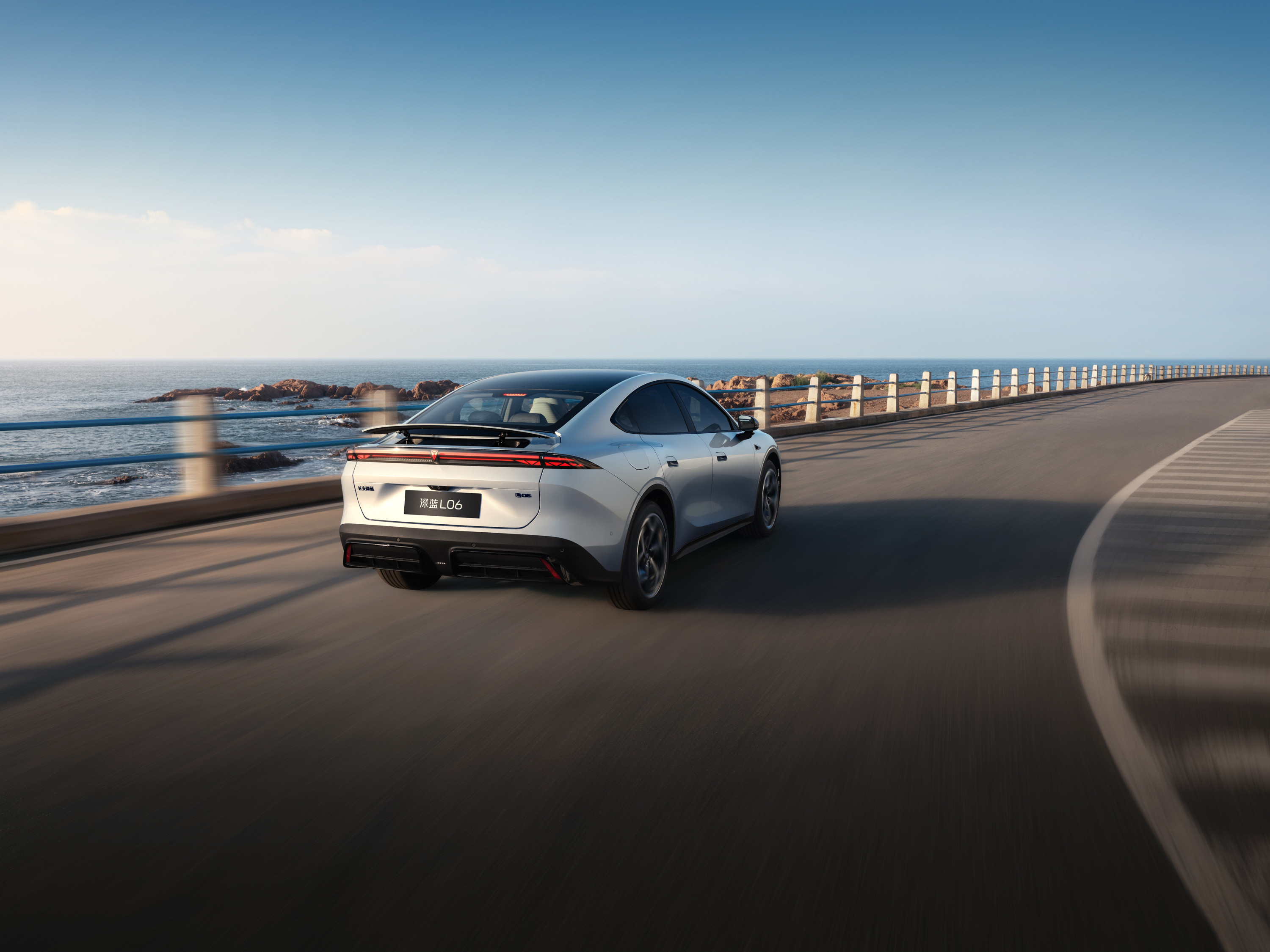 你以为L3只是个噱头？不，它是实打实的“国家认可”。长安集团刚拿下国内首批L3自