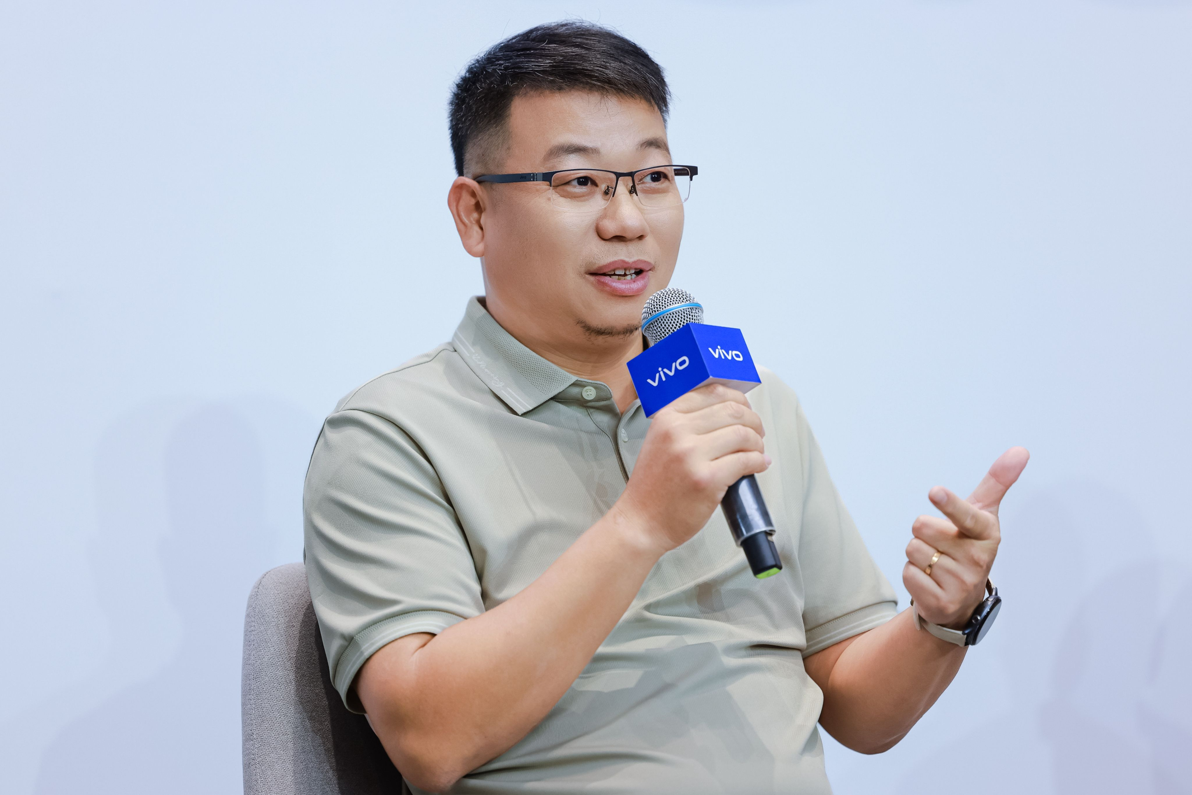 未来家庭机器人是vivo要做的，而vivoVision就是为家庭机器人的未来铺