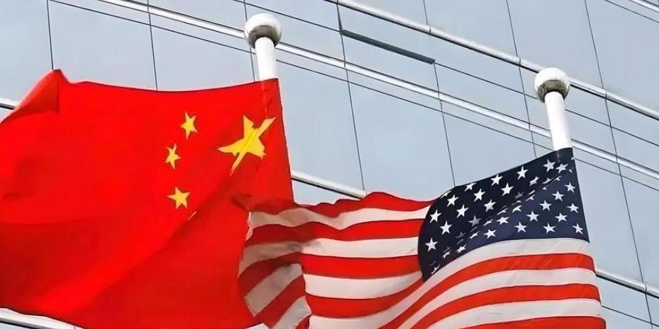 美专家放出狂言，如果中国动用武力统一台海，西方国家可能会冻结中国在海外的3.2万