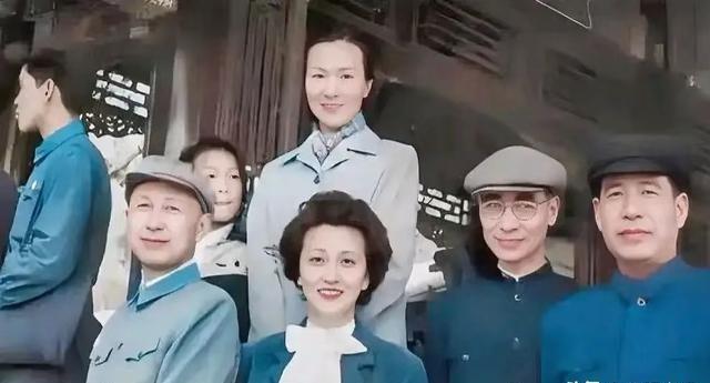 1955年，钱学森归国前，特意和已经是康奈尔大学教授的郭永怀长谈，并说，“祖国需