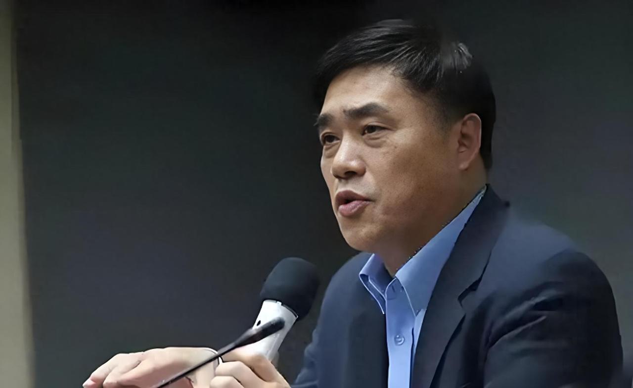 郝龙斌公开“拼爹”引众怒，却又收到噩耗，郑丽文乘胜追击台湾蓝营最近真是热闹得