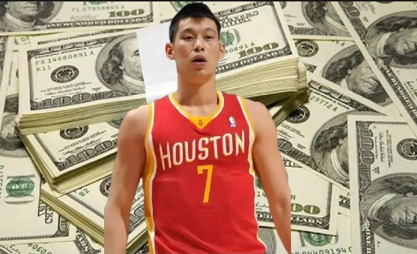 林书豪早就实现财富自由！1；阿迪达斯合同，赚了500万美元；2；特步合同