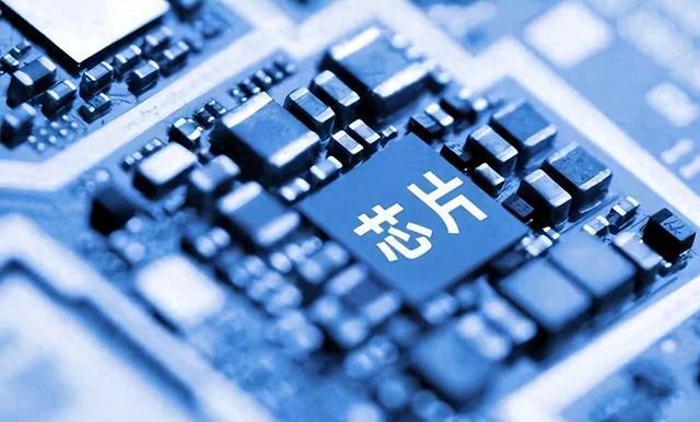 【爆了！中国芯片出口暴涨72.6%】今年前两月，我国集成电路出口额达433