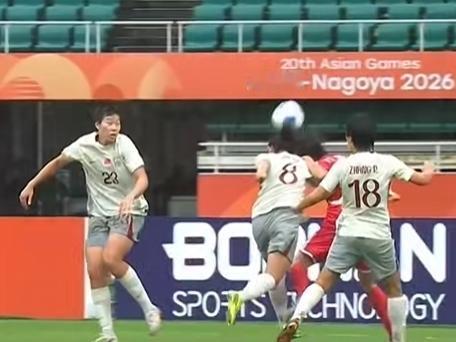 0-2，亚运女足半决赛不敌朝鲜北京时间9月29日14:00，亚运女足半决赛，中