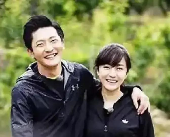 陆毅郭京飞两家把钱放一起管，这事儿不新鲜。艺恩报告说，六成多明星夫妻都这么