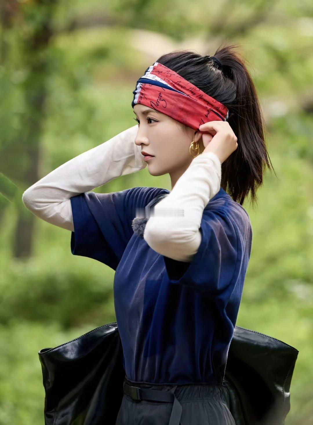 看了龚俊李沁那期综艺，突然意识到一个很大的问题！那就是，感情里最遗憾的，大概就是