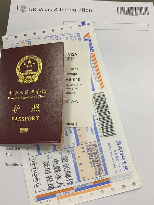 很多网友说，K签证很大可能要变成印度青年来中国定居的绿色通道。每个印度青年后边可