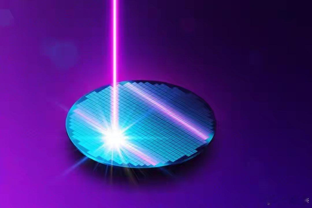 中国国产EUV光刻机在深圳实验室秘密测试，已成功产生极紫外光，目标2030年前实