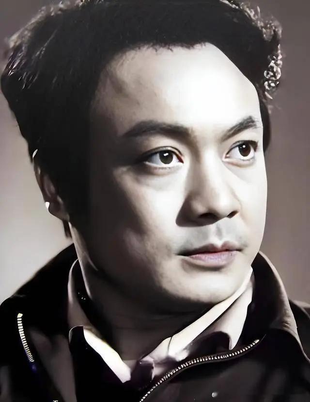 1976年谢晋执导电影《盛大的节日》，张连文饰演王，焦晃饰演张，不过角色名字都是