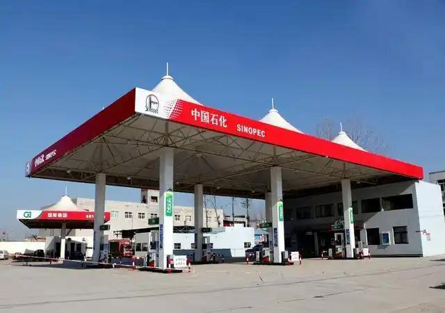 国家税务总局规定：2026年11月1日起全国加油站全面推行新规。说白