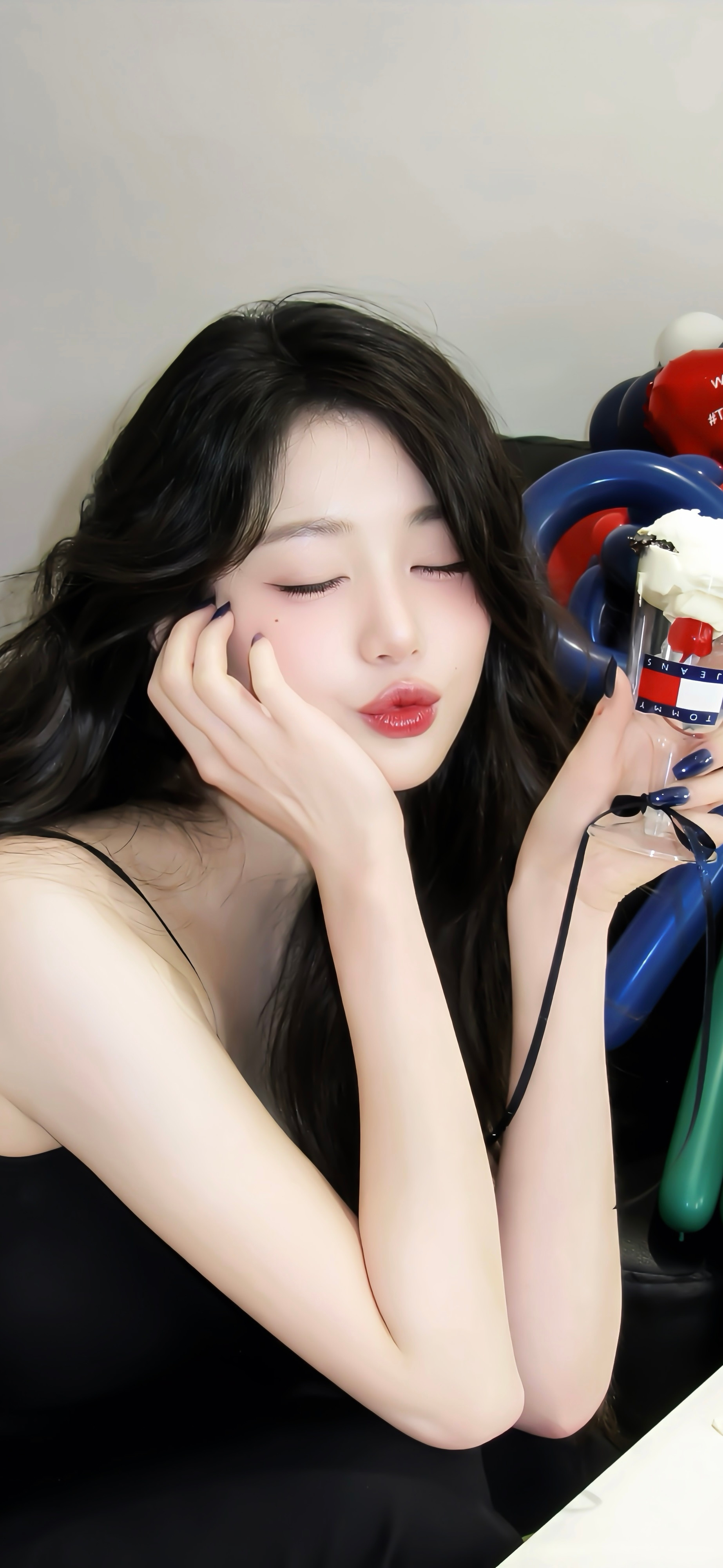 🍰🥂🍾Wonyoung张元英壁纸更新张元英​​​