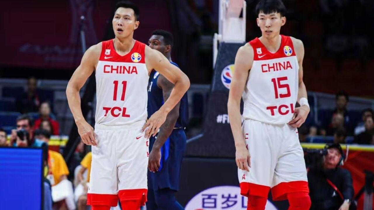 易建联有无限开火权,周琦有吗?无限开火权是实力赢得的，在NBA.易建联作为6号秀