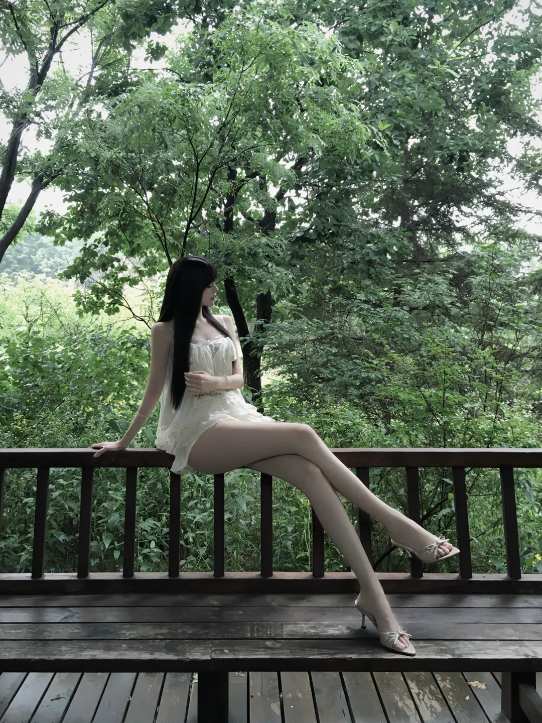 那天 我经过一片花园