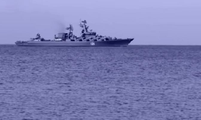 太有意思了，四国派四艘军舰南海军事演习，竟然被中国的五艘军舰围观，美国，菲律宾，