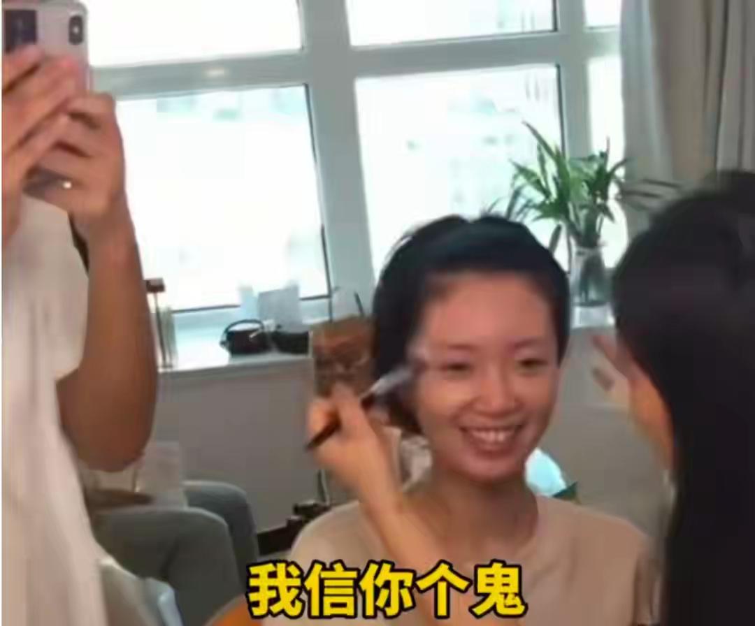 网上有这样一个话题：女人早生孩子有什么好处？除了身体恢复快、精力充沛等常规回