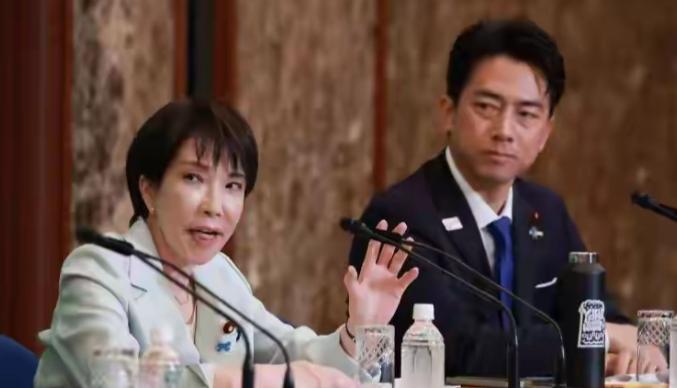 愤怒的首相！高市早苗直呼无法接受，可事情有因有果，日本落得如今这个下场，跟高市早